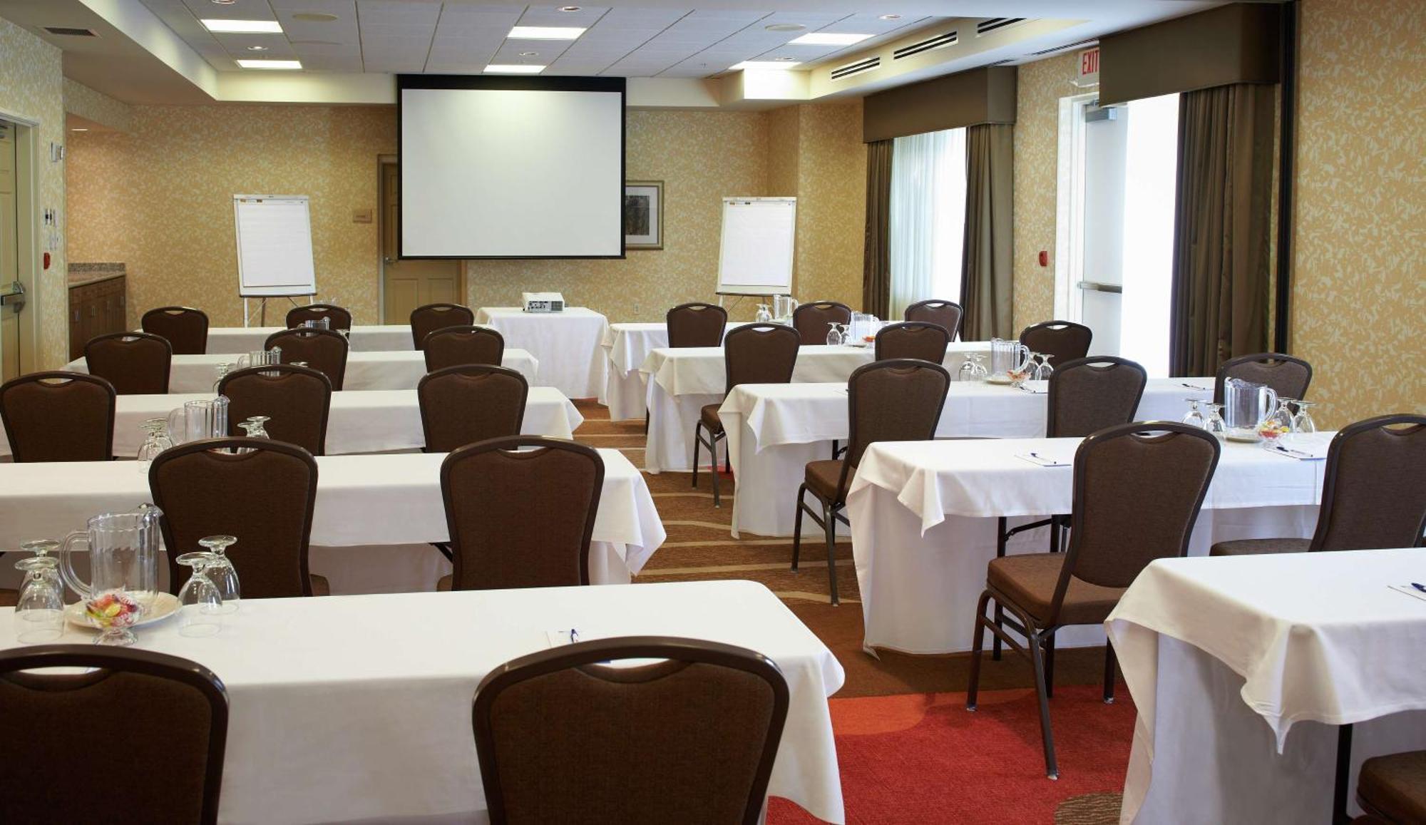 Hilton Garden Inn Minneapolis/אדן פרייר מראה חיצוני תמונה
