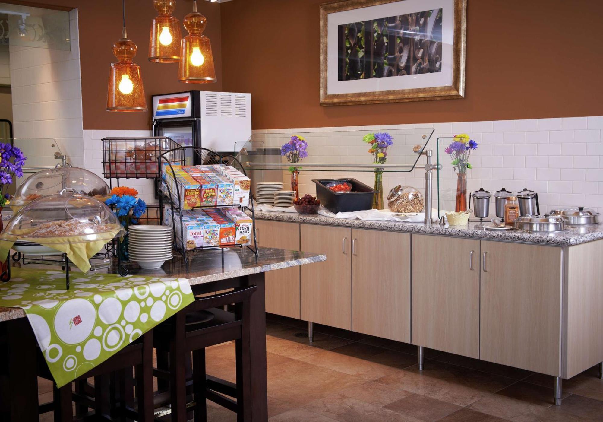 Hilton Garden Inn Minneapolis/אדן פרייר מראה חיצוני תמונה